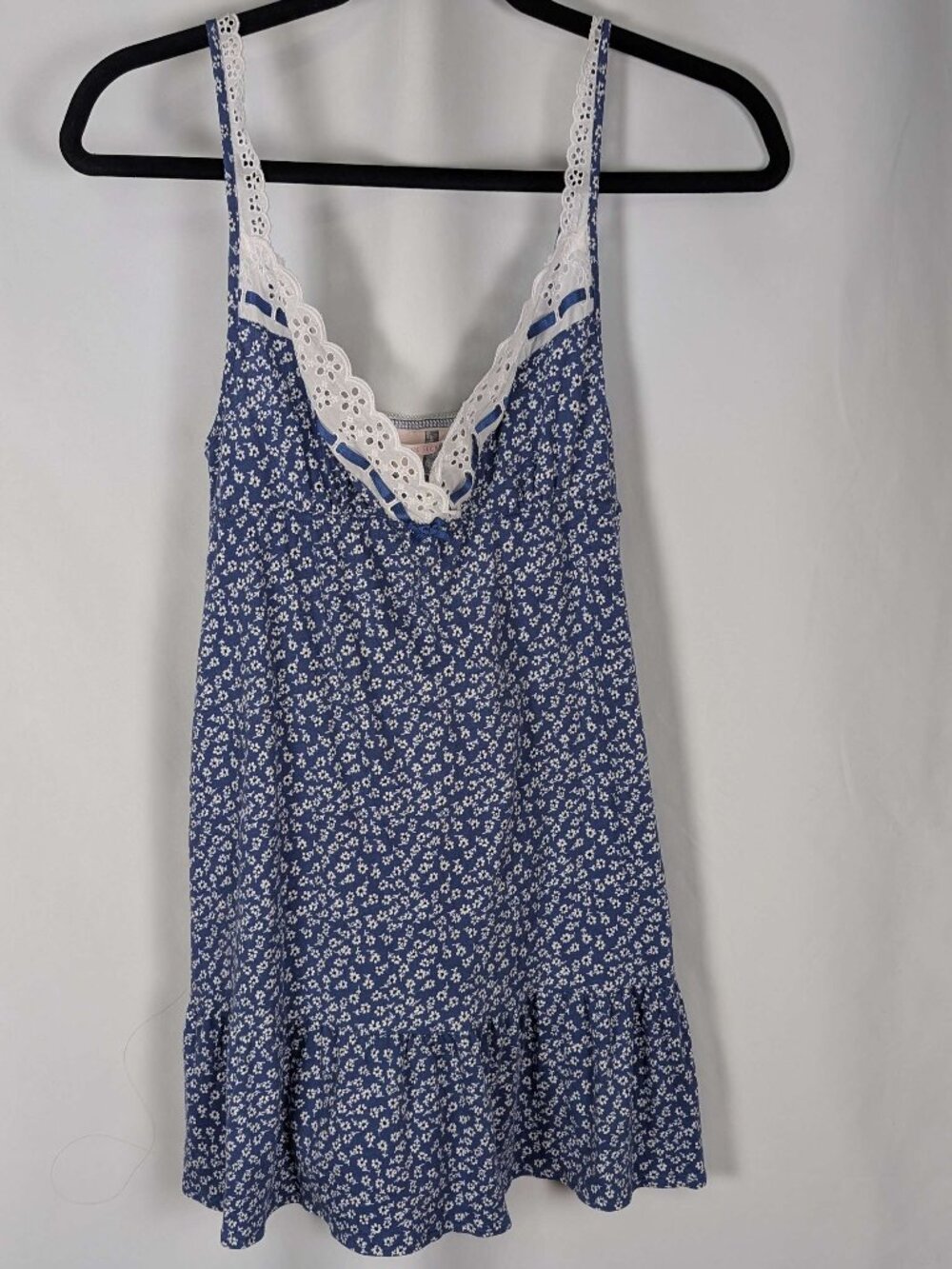 Victoria's Secret Ditsy Floral Babydoll Nightgown White Eyelet Trim - Size XS